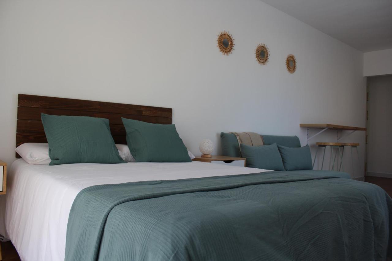 Brand New Studio With Terrace And Bbq Close To City Center Малага Екстериор снимка